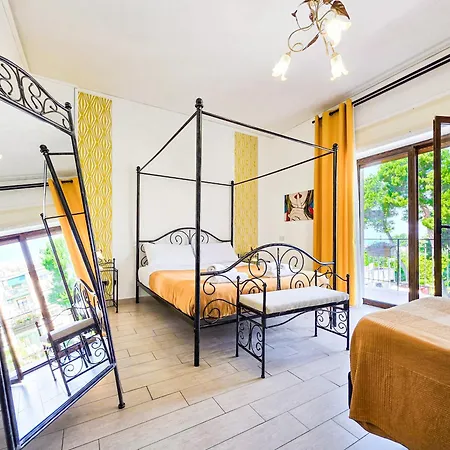 Mamma Lucia Tatil Evi *