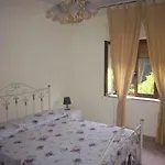 Mamma Lucia 度假居 索伦托